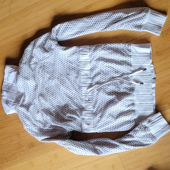 Lulu zip up - Picture 5 of 5